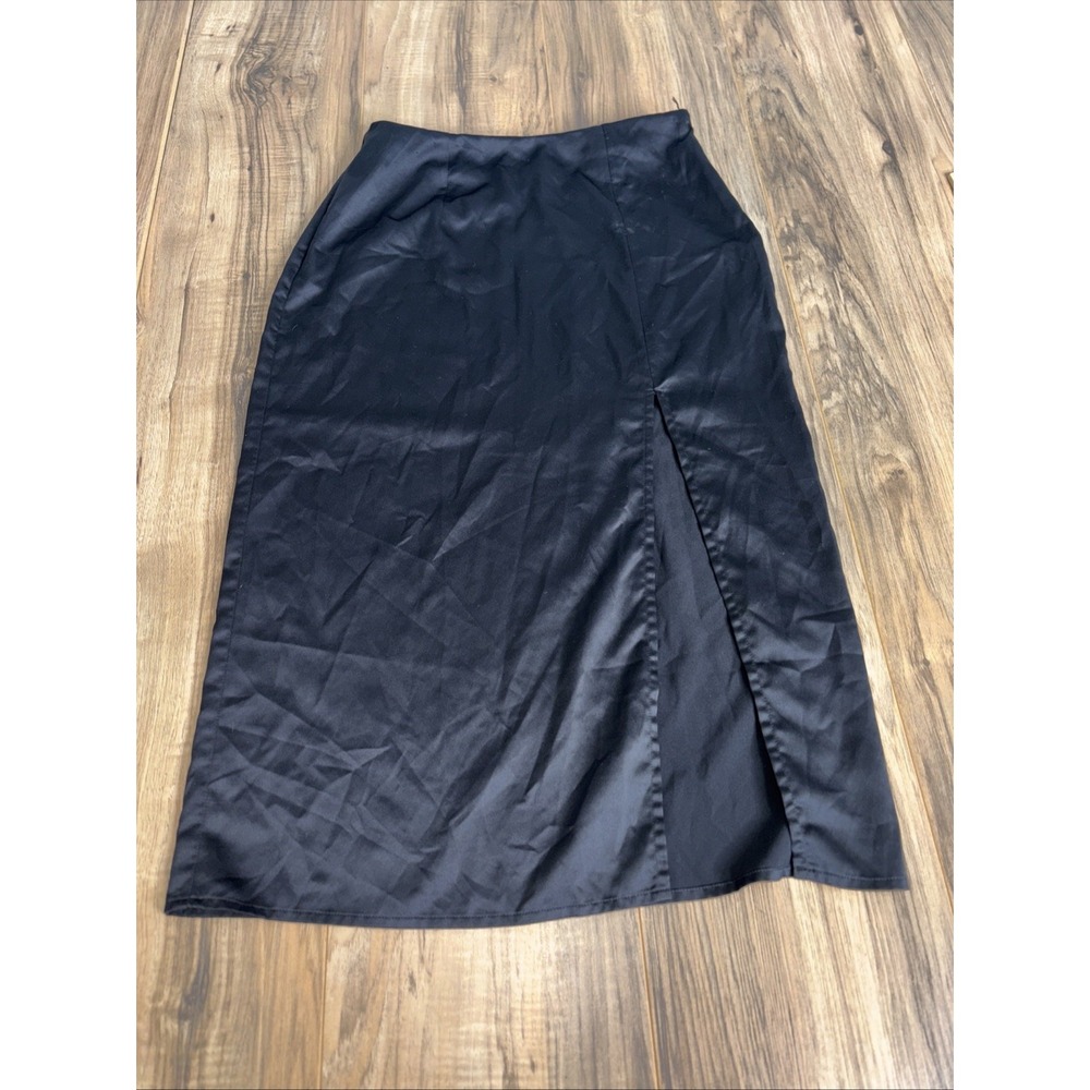 Forever 21 Womens Skirt Small With Leg Slit Long Black